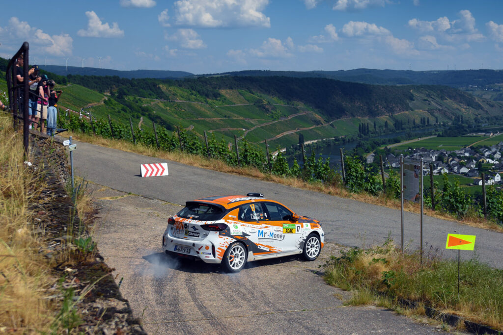 Opel Corsa Rally 4